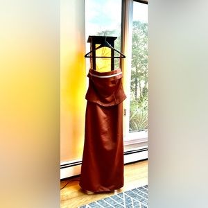 Size 8 Floorlength Jordan dress beautiful fall colors.